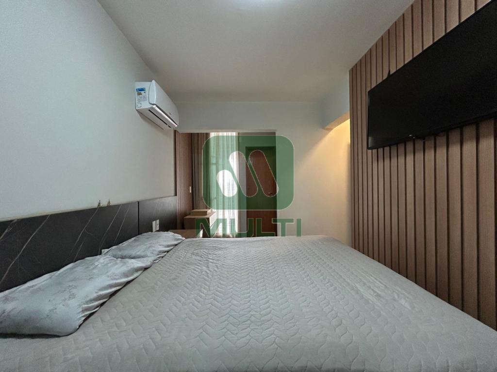 Apartamento à venda com 2 quartos, 63m² - Foto 13