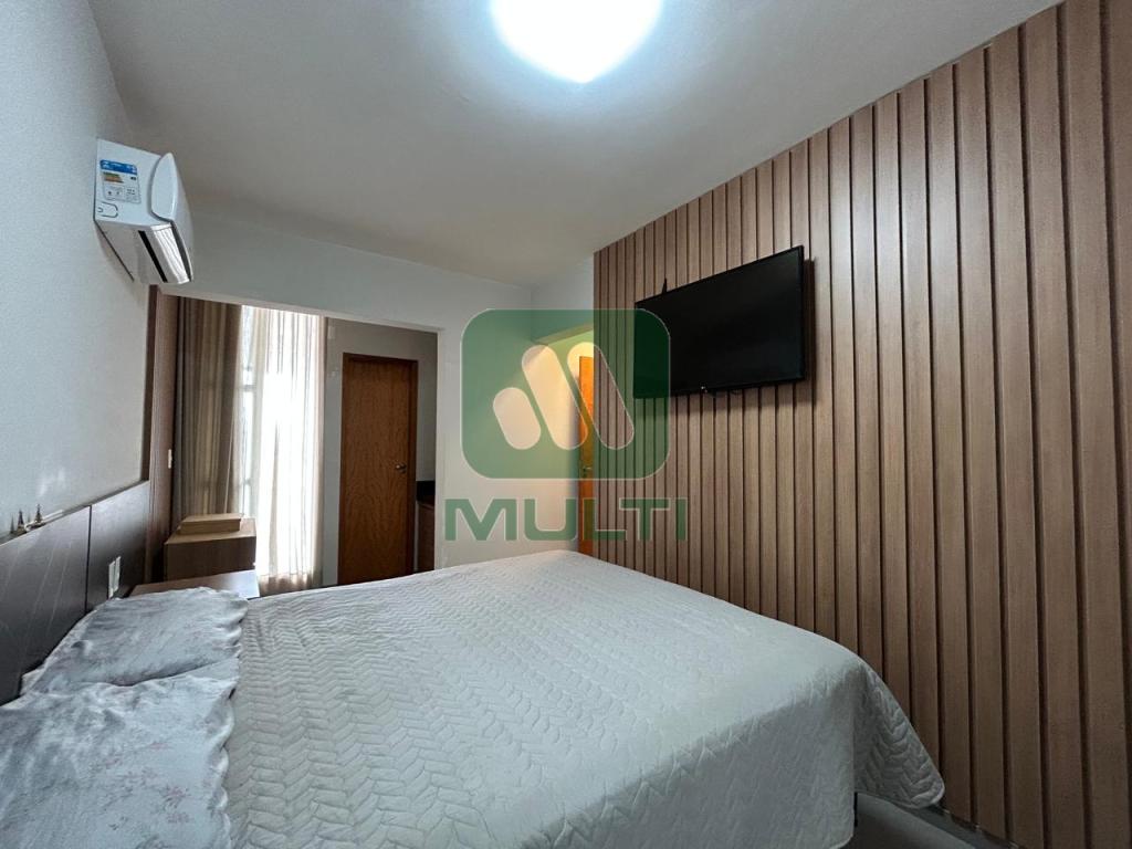 Apartamento à venda com 2 quartos, 63m² - Foto 14