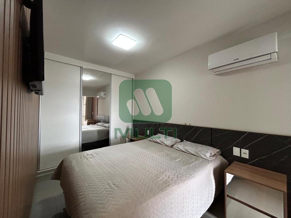 Apartamento à venda com 2 quartos, 63m² - Foto 15