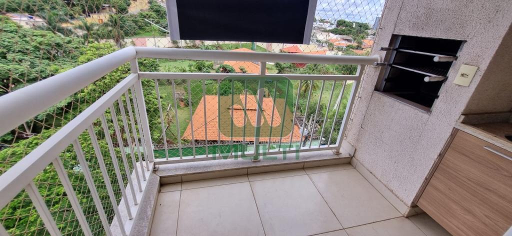 Apartamento à venda com 2 quartos, 68m² - Foto 4