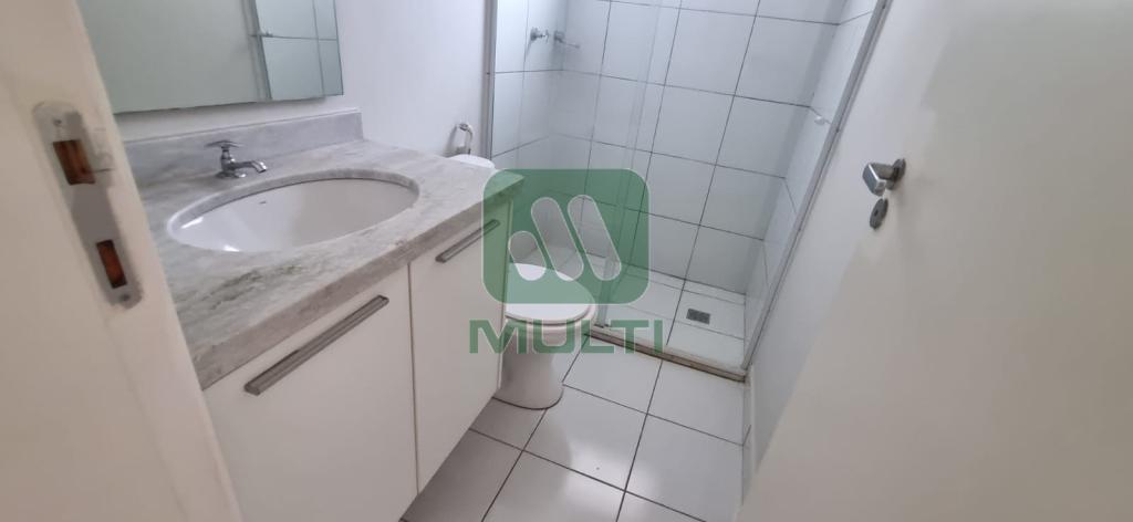 Apartamento à venda com 2 quartos, 68m² - Foto 15