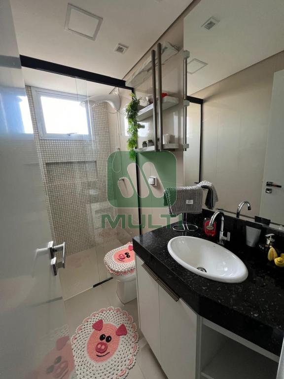 Apartamento à venda com 3 quartos, 96m² - Foto 3