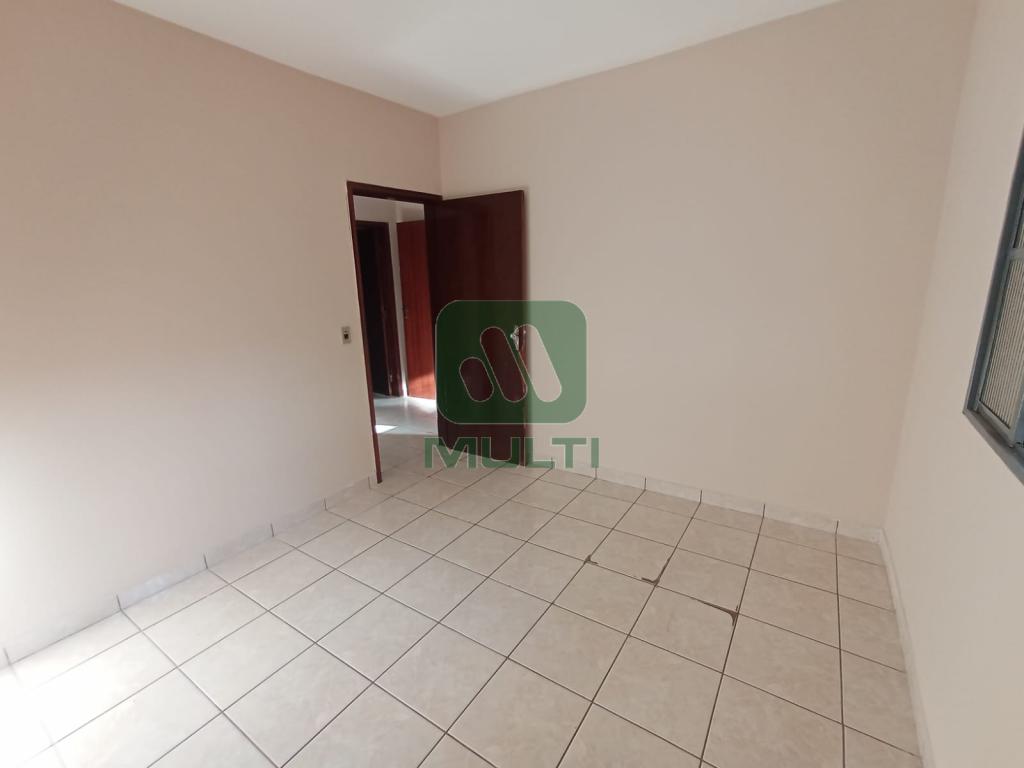 Casa à venda com 3 quartos, 143m² - Foto 18