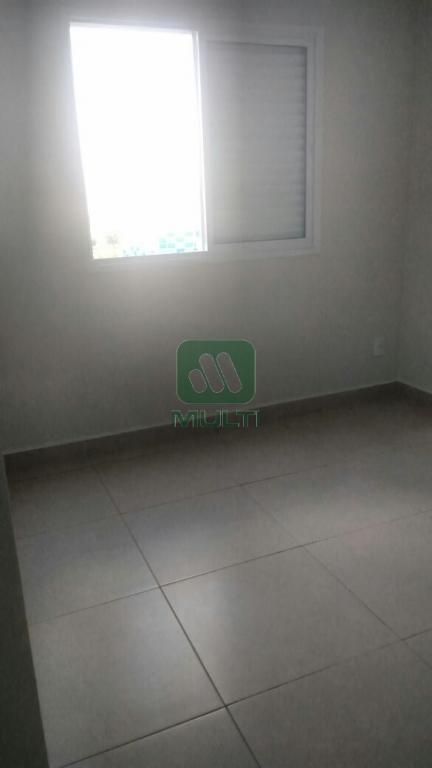 Apartamento à venda com 2 quartos, 68m² - Foto 17