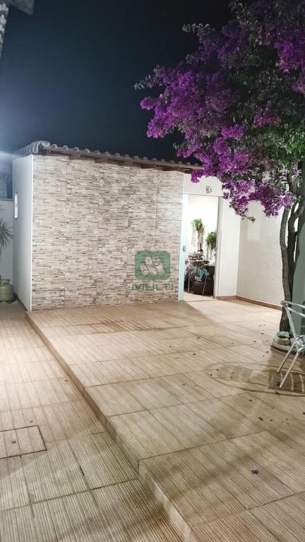 Casa à venda com 3 quartos, 155m² - Foto 6