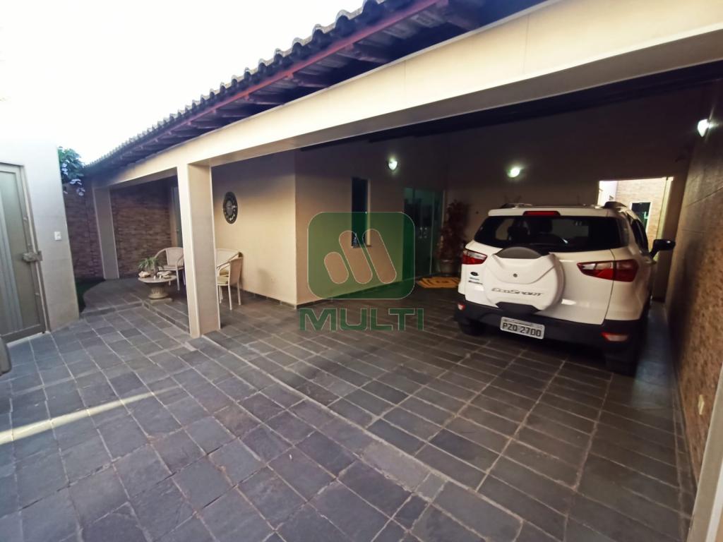 Casa à venda com 3 quartos, 155m² - Foto 9