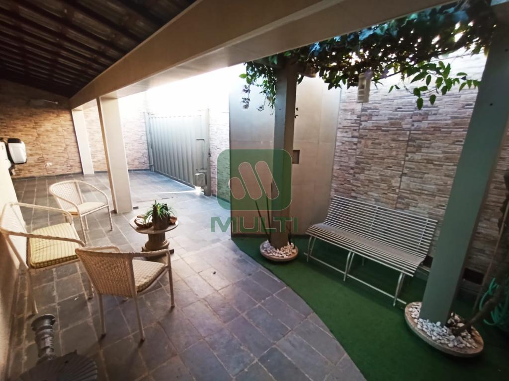 Casa à venda com 3 quartos, 155m² - Foto 10