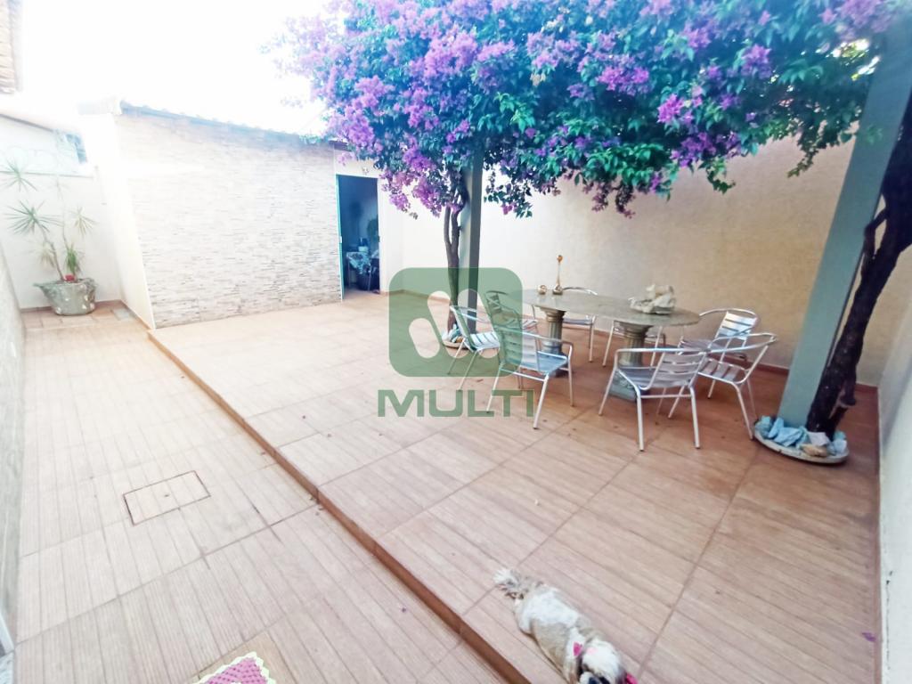 Casa à venda com 3 quartos, 155m² - Foto 21