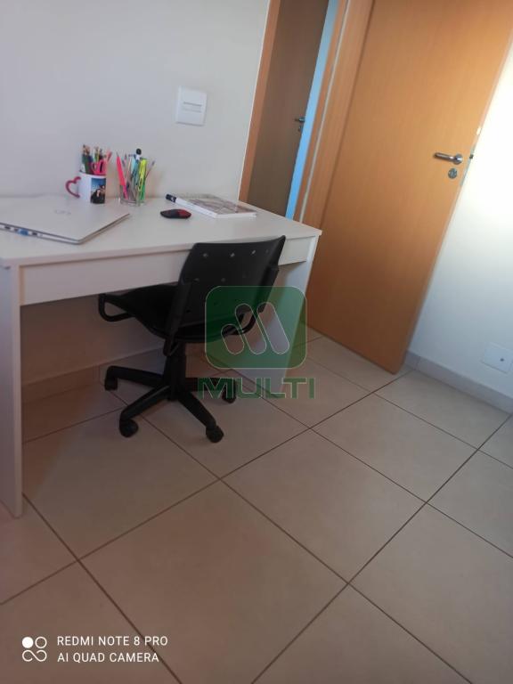 Apartamento à venda com 2 quartos, 55m² - Foto 11