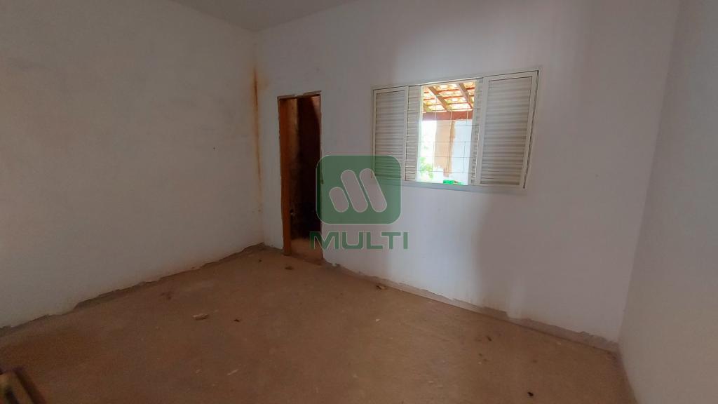 Casa à venda com 3 quartos, 150m² - Foto 7