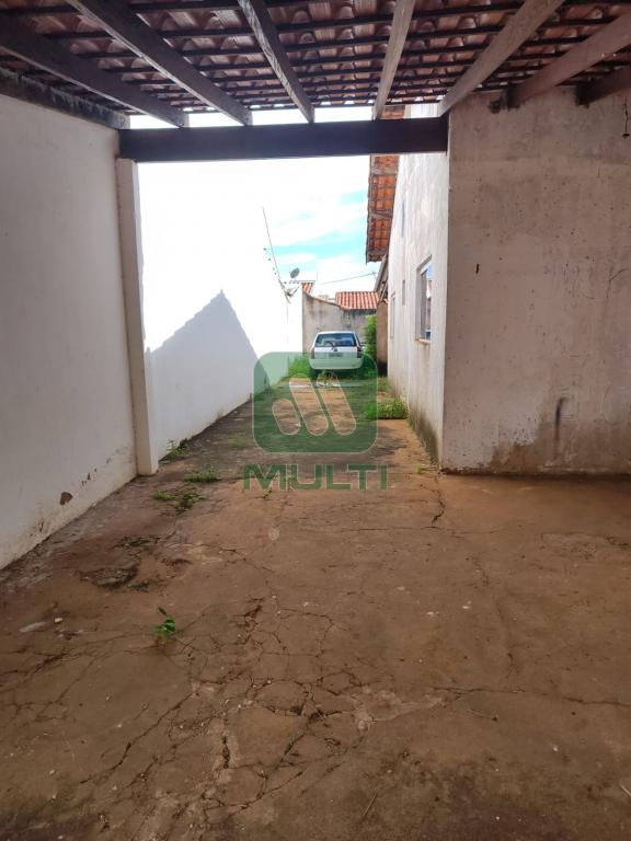 Casa à venda com 2 quartos, 100m² - Foto 9