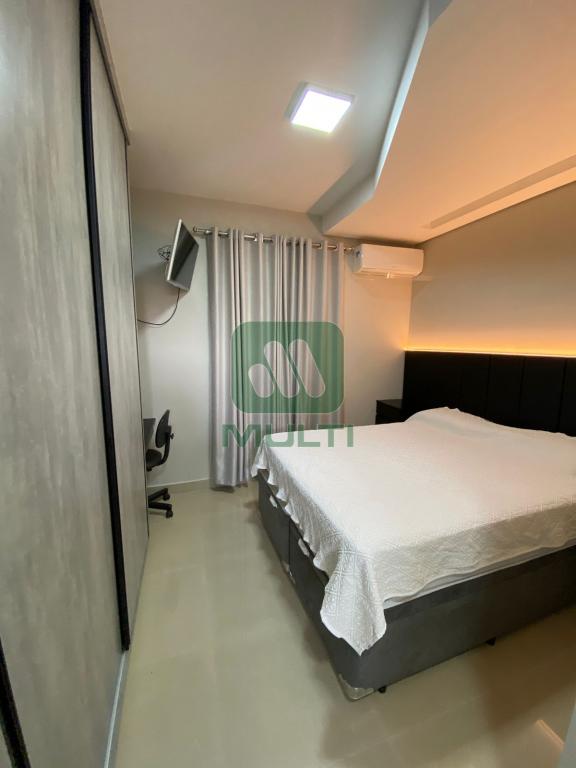 Apartamento à venda com 2 quartos, 62m² - Foto 10