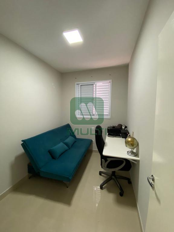 Apartamento à venda com 2 quartos, 62m² - Foto 11