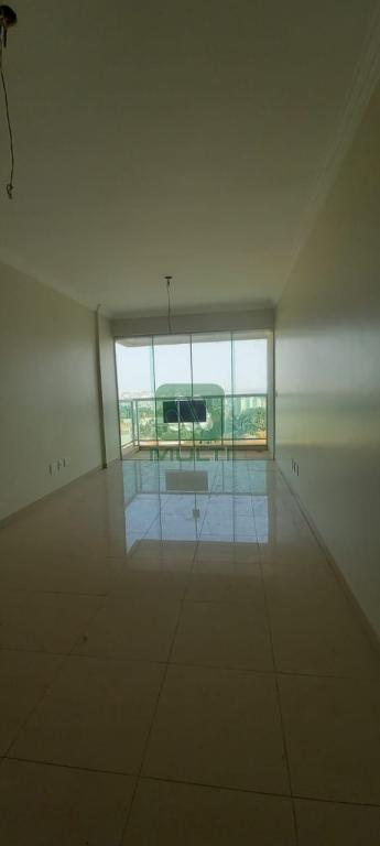 Apartamento à venda com 3 quartos, 94m² - Foto 1