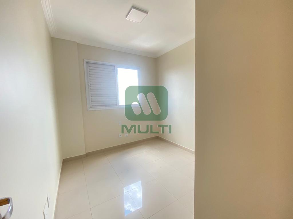 Apartamento à venda com 3 quartos, 94m² - Foto 12