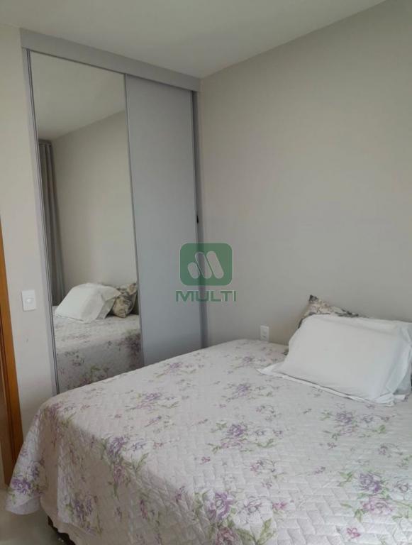 Apartamento à venda com 2 quartos, 54m² - Foto 11