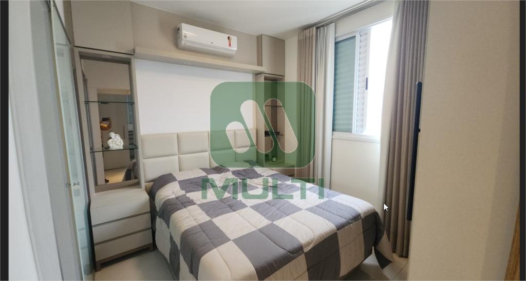 Apartamento à venda com 3 quartos, 85m² - Foto 13