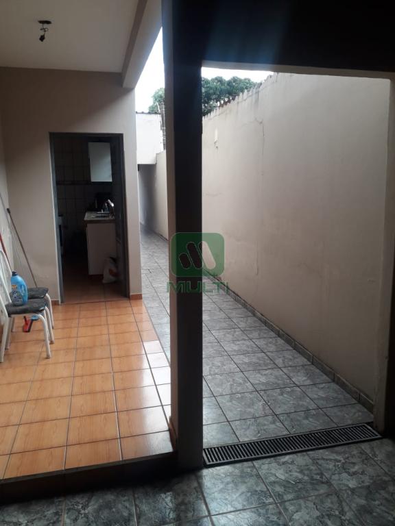 Casa à venda com 3 quartos, 161m² - Foto 18