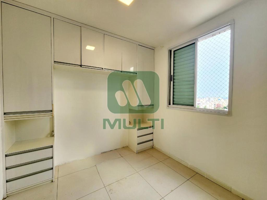 Apartamento à venda com 3 quartos, 84m² - Foto 16