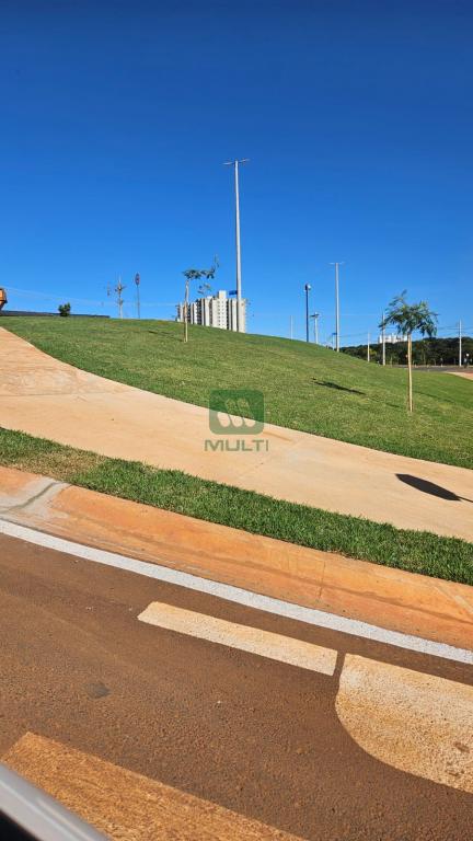 Terreno à venda com 1 quarto, 1m² - Foto 6