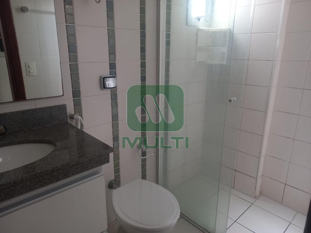 Apartamento à venda com 3 quartos, 76m² - Foto 31