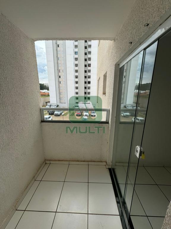 Apartamento à venda com 2 quartos, 52m² - Foto 3