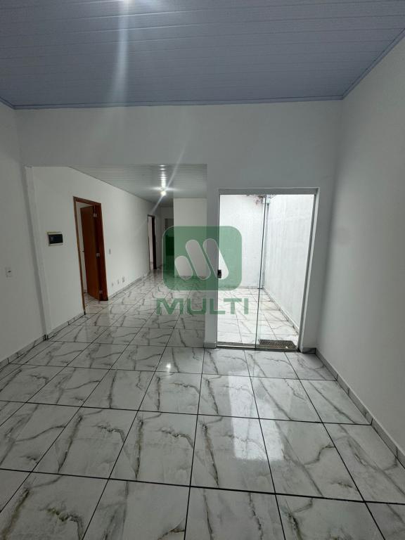 Casa à venda com 3 quartos, 170m² - Foto 5