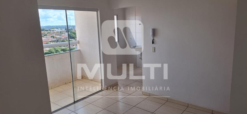 Apartamento à venda com 2 quartos, 56m² - Foto 2