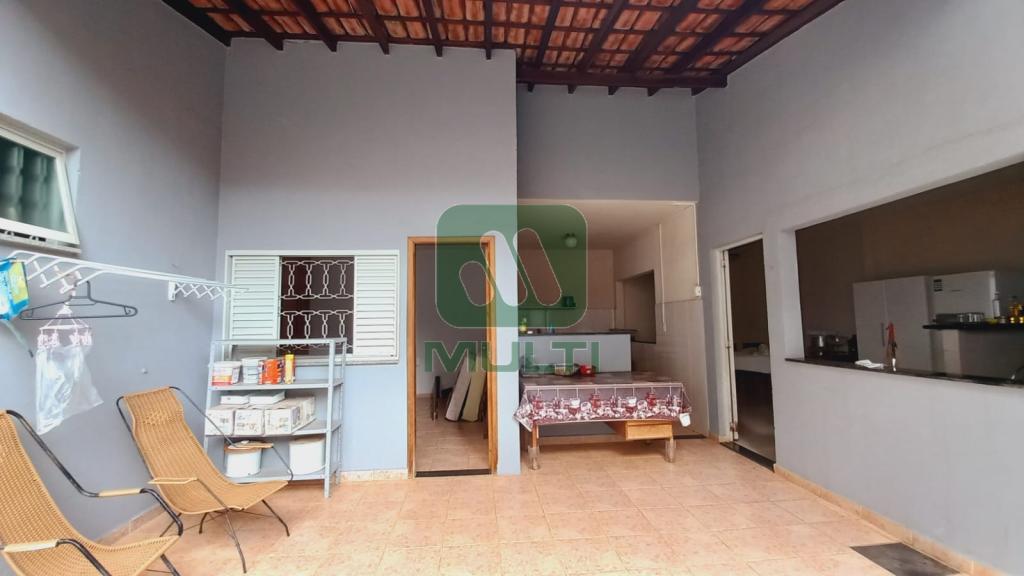 Casa à venda com 5 quartos, 255m² - Foto 26