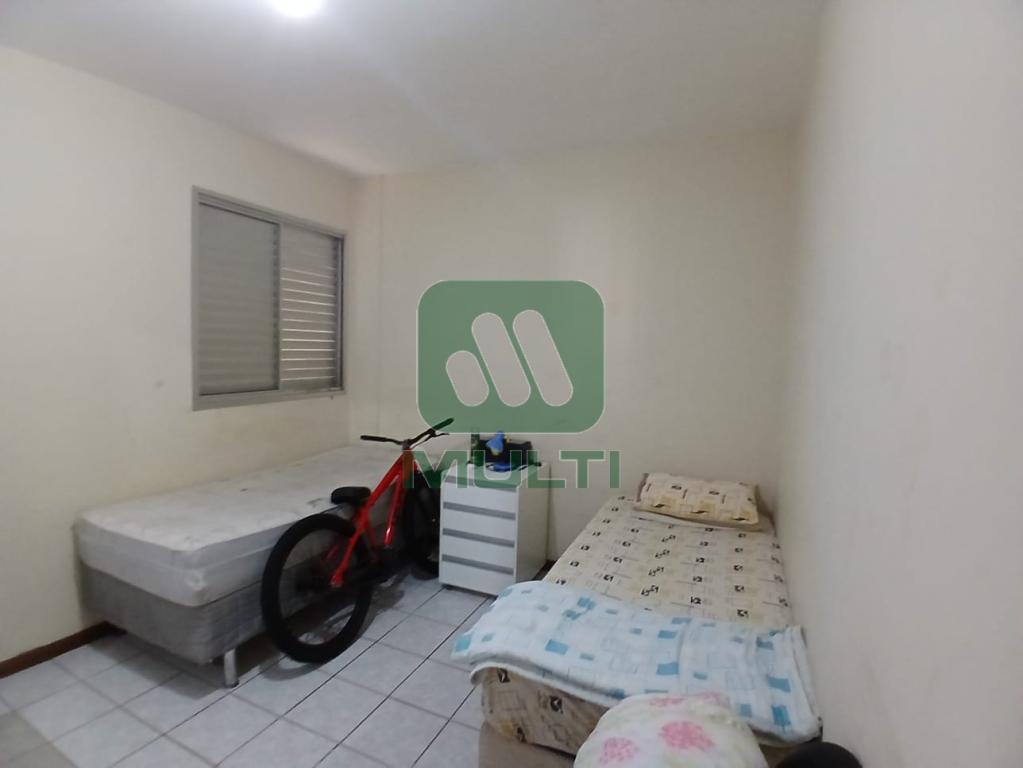 Apartamento à venda com 3 quartos, 114m² - Foto 7