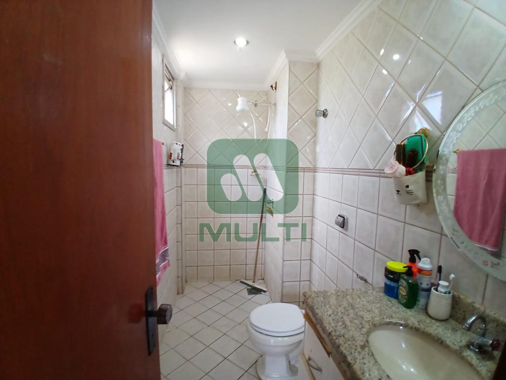 Apartamento à venda com 3 quartos, 114m² - Foto 22