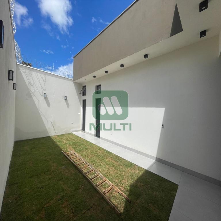 Casa à venda com 3 quartos, 159m² - Foto 9