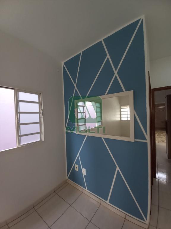 Casa de Condomínio à venda com 2 quartos, 108m² - Foto 2