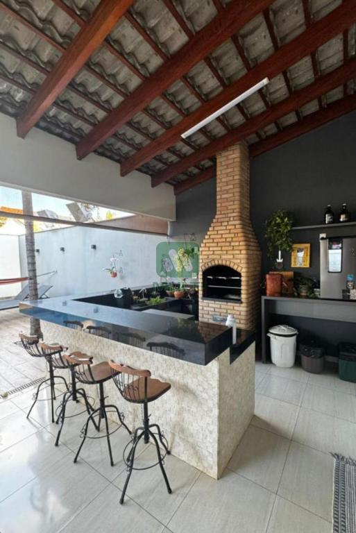 Casa à venda com 3 quartos, 350m² - Foto 6