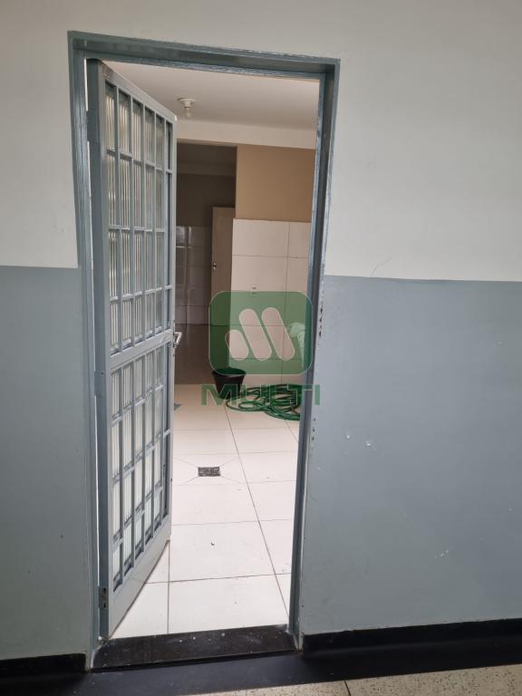 Apartamento à venda com 3 quartos, 178m² - Foto 5