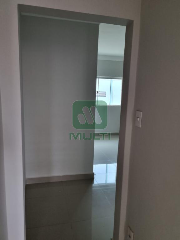 Apartamento à venda com 3 quartos, 178m² - Foto 9