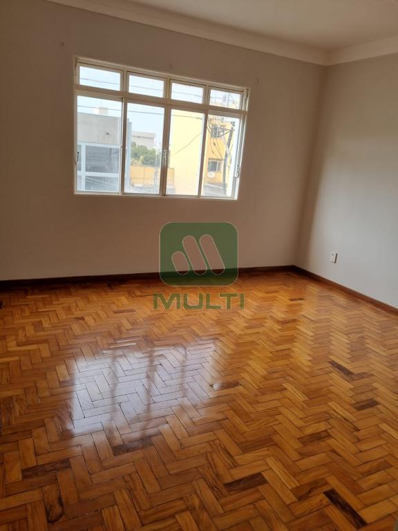 Apartamento à venda com 3 quartos, 178m² - Foto 12