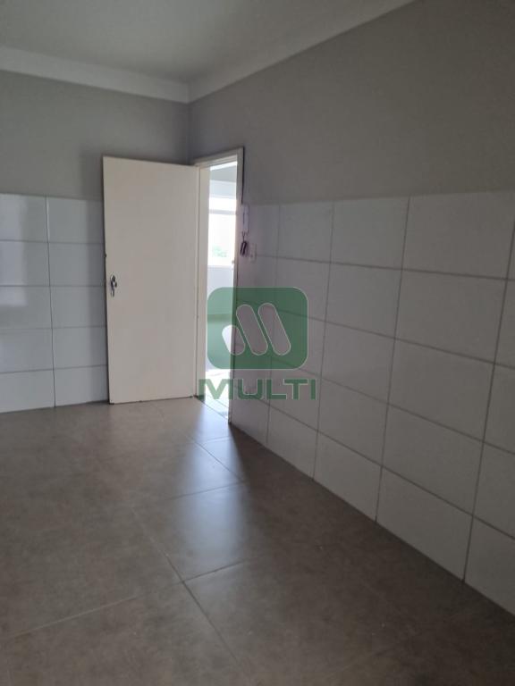 Apartamento à venda com 3 quartos, 178m² - Foto 26