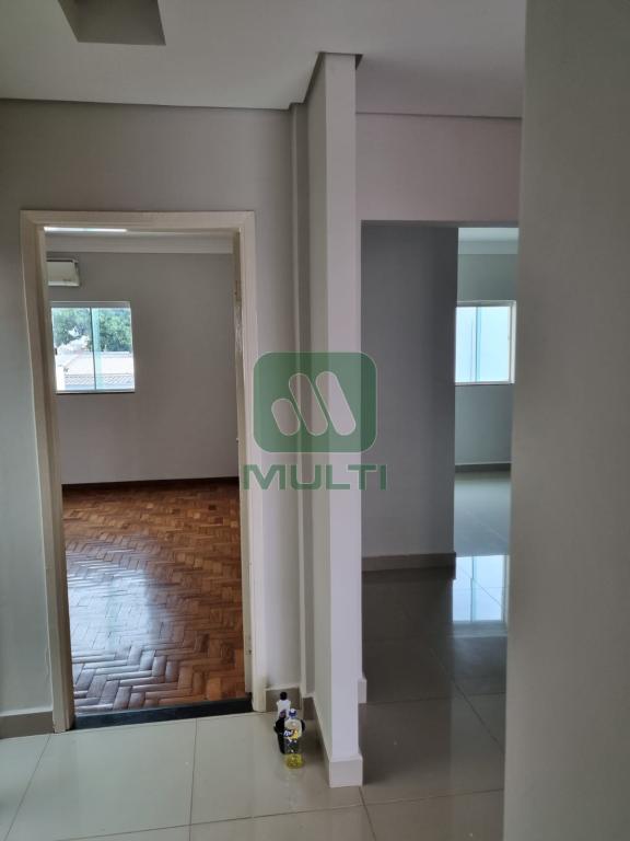 Apartamento à venda com 3 quartos, 178m² - Foto 27