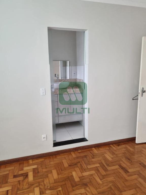 Apartamento à venda com 3 quartos, 178m² - Foto 28