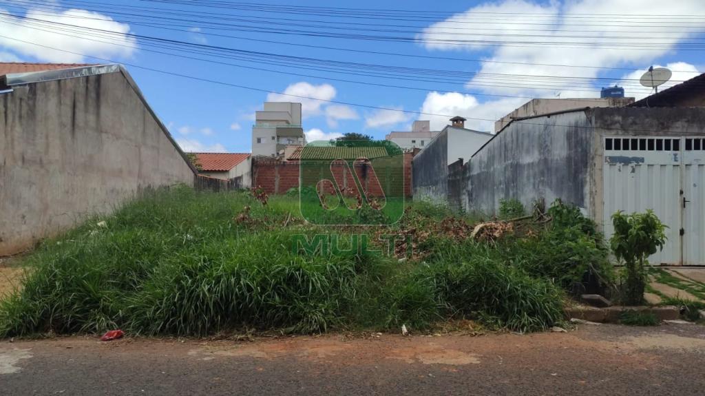 Terreno à venda com 1 quarto, 1m² - Foto 1