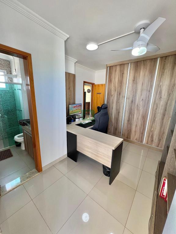 Apartamento à venda com 4 quartos, 190m² - Foto 13