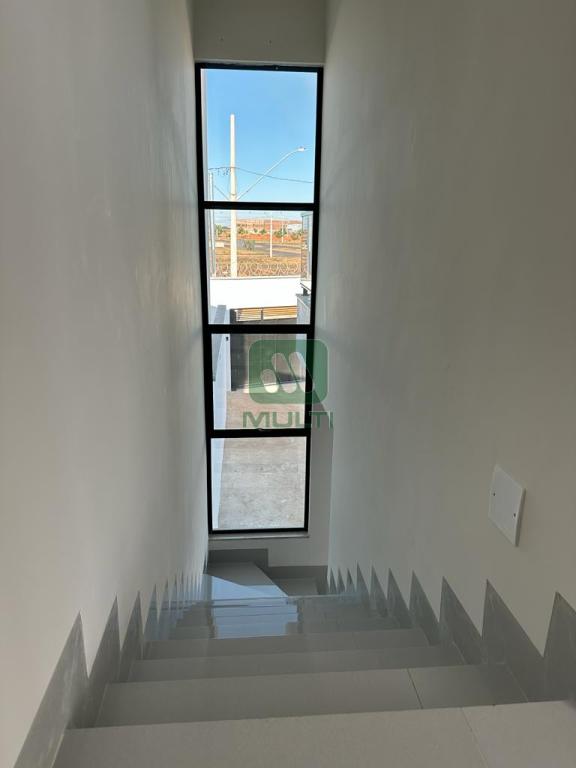 Apartamento à venda com 2 quartos, 83m² - Foto 6