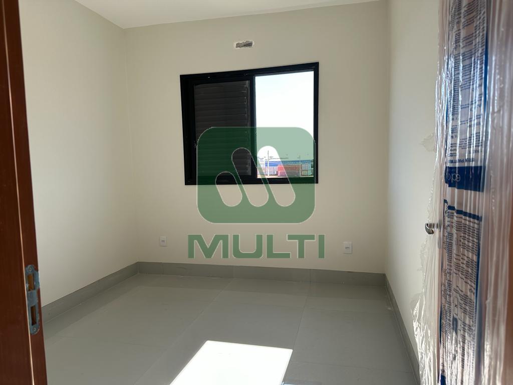 Apartamento à venda com 2 quartos, 83m² - Foto 11