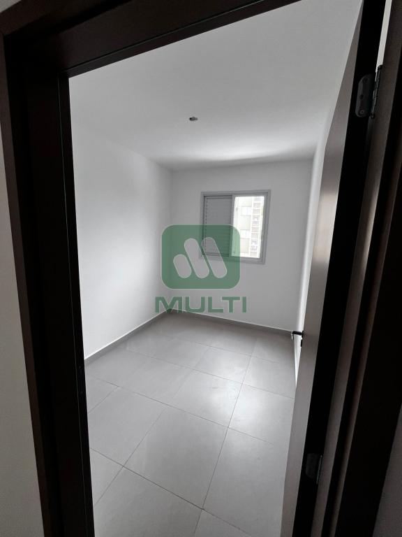 Apartamento à venda com 2 quartos, 57m² - Foto 22