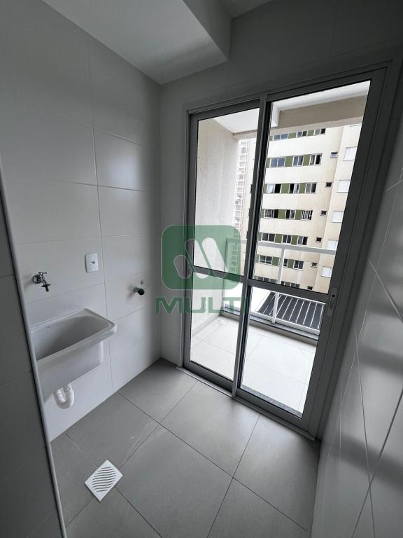 Apartamento à venda com 2 quartos, 57m² - Foto 29