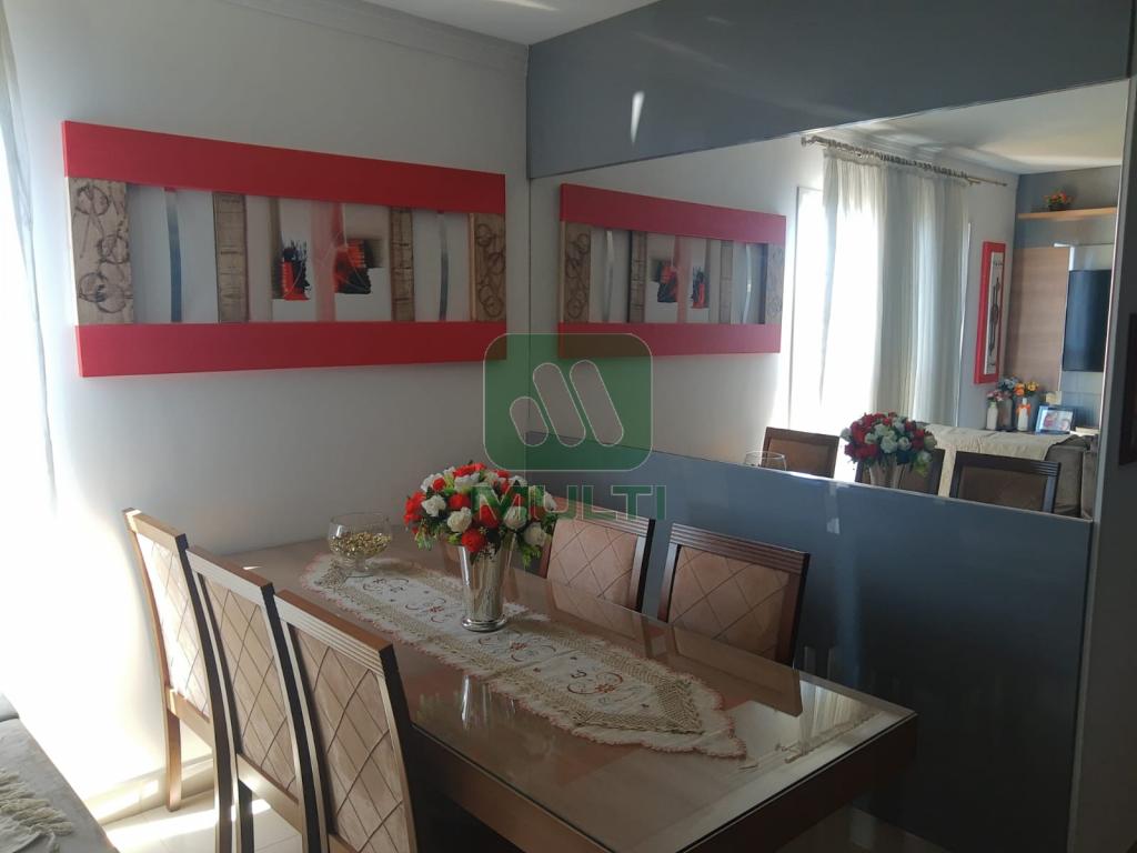 Apartamento à venda com 2 quartos, 53m² - Foto 4