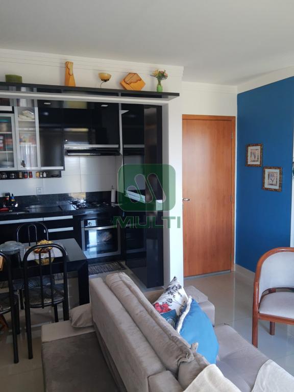 Apartamento à venda com 2 quartos, 53m² - Foto 15