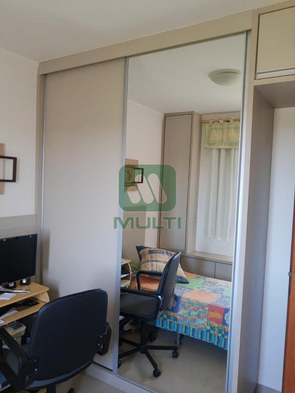 Apartamento à venda com 2 quartos, 53m² - Foto 22