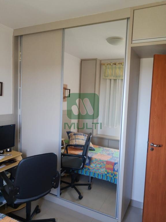 Apartamento à venda com 2 quartos, 53m² - Foto 24